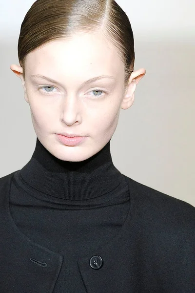 Look 19